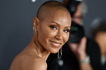 Jada Pinkett Smith, Hair loss video, Personal experience, Hair condition HD wallpaper