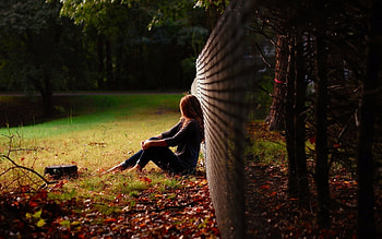 Think Spot, Leaves, Woman, Thinking, Autumn, Spot HD wallpaper