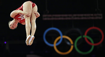Rosie MacLennan, Trampoline gymnastics HD wallpaper