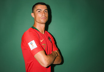 Cristiano Ronaldo Portugal Portrait, cristiano-ronaldo, sports, football, fifa-world-cup-russia, boys, male-celebrities HD wallpaper