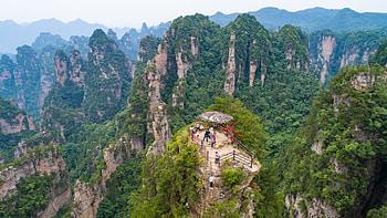 Zhangjiajie Travels, Tianbo mansion, Zhangjiajie attractions, Travel guide HD wallpaper