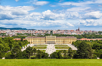 Schonbrunn Palace, Fascinating facts, Habsburgs former hangout, Vienna HD wallpaper