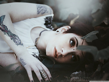 nightmare, girl, romantic, lying, beauty HD wallpaper