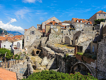 Ancient City Walls, Dubrovnik, Little brown wonder HD wallpaper