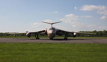 Handley-Page Victor, v-bomber, bomber, raf, cold war, victor, historic HD wallpaper