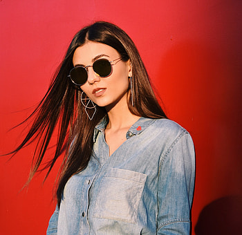 Victoria Justice Selfie Snaps 2017, victoria-justice, celebrities, girls, model HD wallpaper