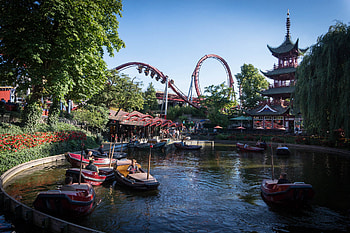 Tivoli Gardens, Danish theme park, Blogger's insights, Fun destination HD wallpaper
