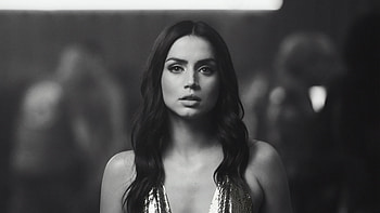 Ana de Armas, gorgeous, monochrome, 2019 HD wallpaper