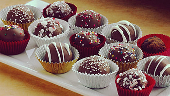 Food, Chocolate, Desert, Candies, Decoration, Assorted, Portions HD wallpaper