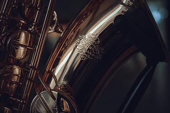 Tenor saxo beauty, Kde store , Instrument showcase, Captivating design HD wallpaper