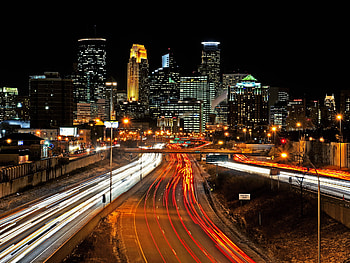 Minneapolis Skyline, Lighted bridge, Daytime HD wallpaper