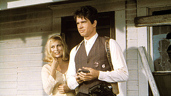 Bonnie and Clyde movies, Classic Hollywood, Gangster love story, Trailblazing cinema HD wallpaper