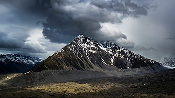 Mountain in New Zealand, Majestic peaks, Pristine nature, Serene beauty HD wallpaper