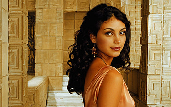 Morena Baccarin, Playing Copycat, Deadpool movie, The Mary Sue HD wallpaper