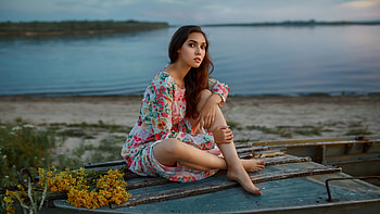 Girl Lake Side Sitting On Fisher Boat , girls, model, lake HD wallpaper
