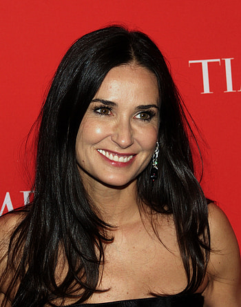 Demi Moore, Celebrity HQ , Mesmerizing , Stunning beauty HD phone wallpaper