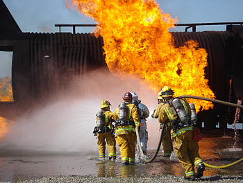 Firefighter , Heroic profession, Fire danger, Protective gear HD wallpaper