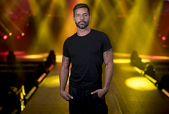 Ricky Martin, Inspiration from protests, Puerto Rico influence, News coverage HD wallpaper