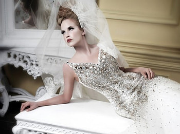 Ethereal Bride, mirror, wedding, tables, sparkling, silver, veil, bride, dress HD wallpaper