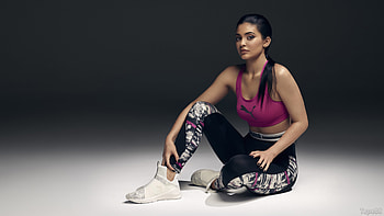 Kylie Jenner Puma Fierce 2017, kylie-jenner, celebrities, girls, model HD wallpaper