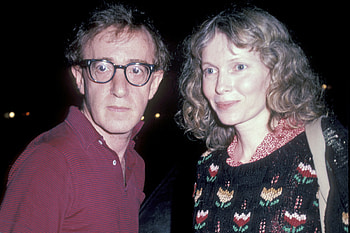 Woody Allen, Mia Farrow success, Woody Allen criticism, Personal feud HD wallpaper