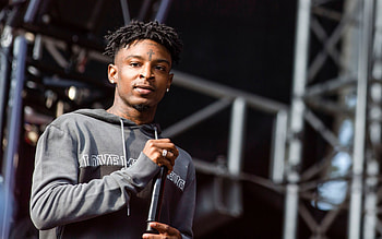 21 Savage, Drake's Ferrari gift, Luxury car , Enviable lifestyle HD wallpaper
