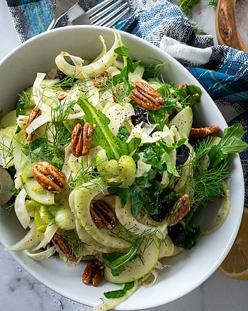 Crunchy fennel salad, Whole30 goodness, Refreshing flavors, Nutritious and satisfying HD phone wallpaper