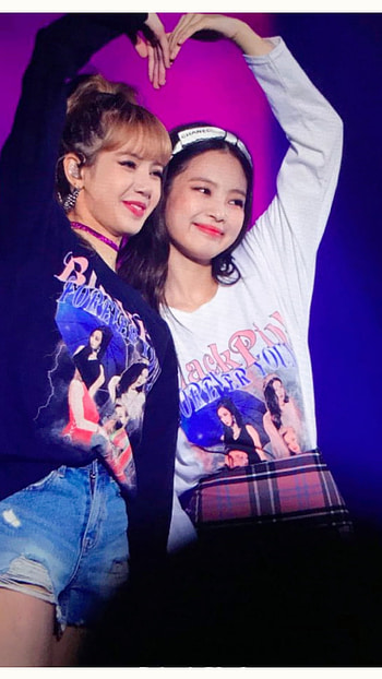 Jennie and Lisa HD phone wallpaper