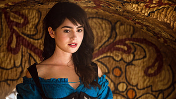 Mirror Mirror Lily Collins, movie , Captivating , Mesmerizing backgrounds HD wallpaper