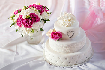 Wedding cake, Elegant design, Special occasion, Sweet celebration HD wallpaper