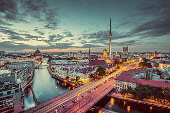 Berlin Skyline, Travels, Kleine Maus, Kalter Hund HD wallpaper