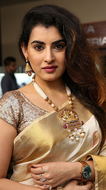 Archana Veda, saree lover, sexy seductive HD phone wallpaper