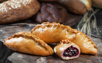 Cherry Pastery, dessert, food, pastery, cherry HD wallpaper