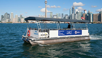 Water taxis, Toronto Harbour, Toronto Island HD wallpaper