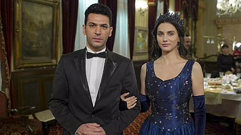 Murat Yildirim, Aziz TV series, Princess Fevziye, Iman Elbani HD wallpaper
