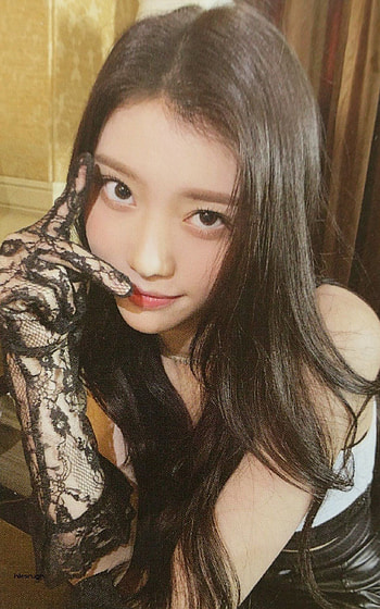 Xiaoting on Twitter, 2022 card, Kpop girl HD phone wallpaper