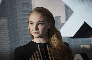 Sophie Turner 2, sophie-turner, celebrities, girls HD wallpaper