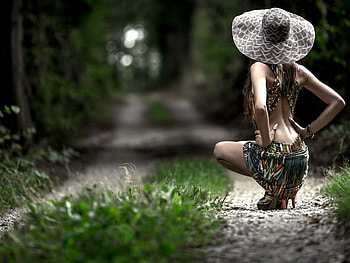 Girl at the road, fashion, road, model, woman HD wallpaper
