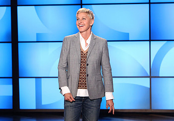 Ellen DeGeneres, Beloved talk show host, Comedic genius, Philanthropist HD wallpaper