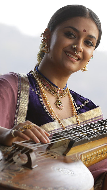 Keerthi Suresh, kunjali marakkar, malayalam movie HD phone wallpaper
