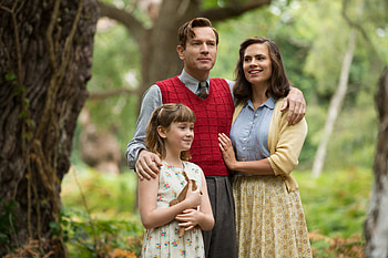 Hayley Atwell, Ewan McGregor, movie, Christopher Robin HD wallpaper