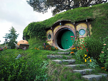 Visiting Hobbiton, New Zealand tips, Movie set experience, Adventure awaits HD wallpaper