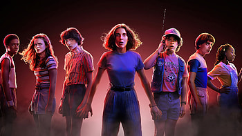 Winona Ryder David Harbour Millie Bobby Brown Finn Wolfhard Gaten Matarazzo Stranger Things HD wallpaper