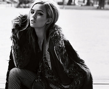 WALK ON THE WIDE SIDE, fashion, blonde, graphy, bw, model, beauty HD wallpaper