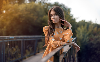 Brunette on Bridge, bridge, girl, pretty, brunette HD wallpaper