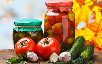 Leaf cucumbers, Tomato fight, Colorful wrestling, Fresh produce HD wallpaper