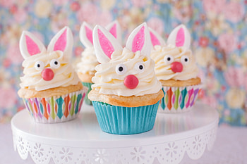 Easter cupcakes, bunny, blue, pink, dessert, ears, cupcake, easter, food, sweet HD wallpaper