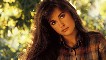 Demi Moore, Dazzling actress, Hollywood star, Captivating beauty HD wallpaper