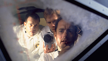 Stream Apollo 13, movie, Astronauts' thrilling journey, Space adventure HD wallpaper