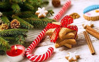 Christmas candy cane, Festive , Holiday backgrounds, Merry and bright HD wallpaper